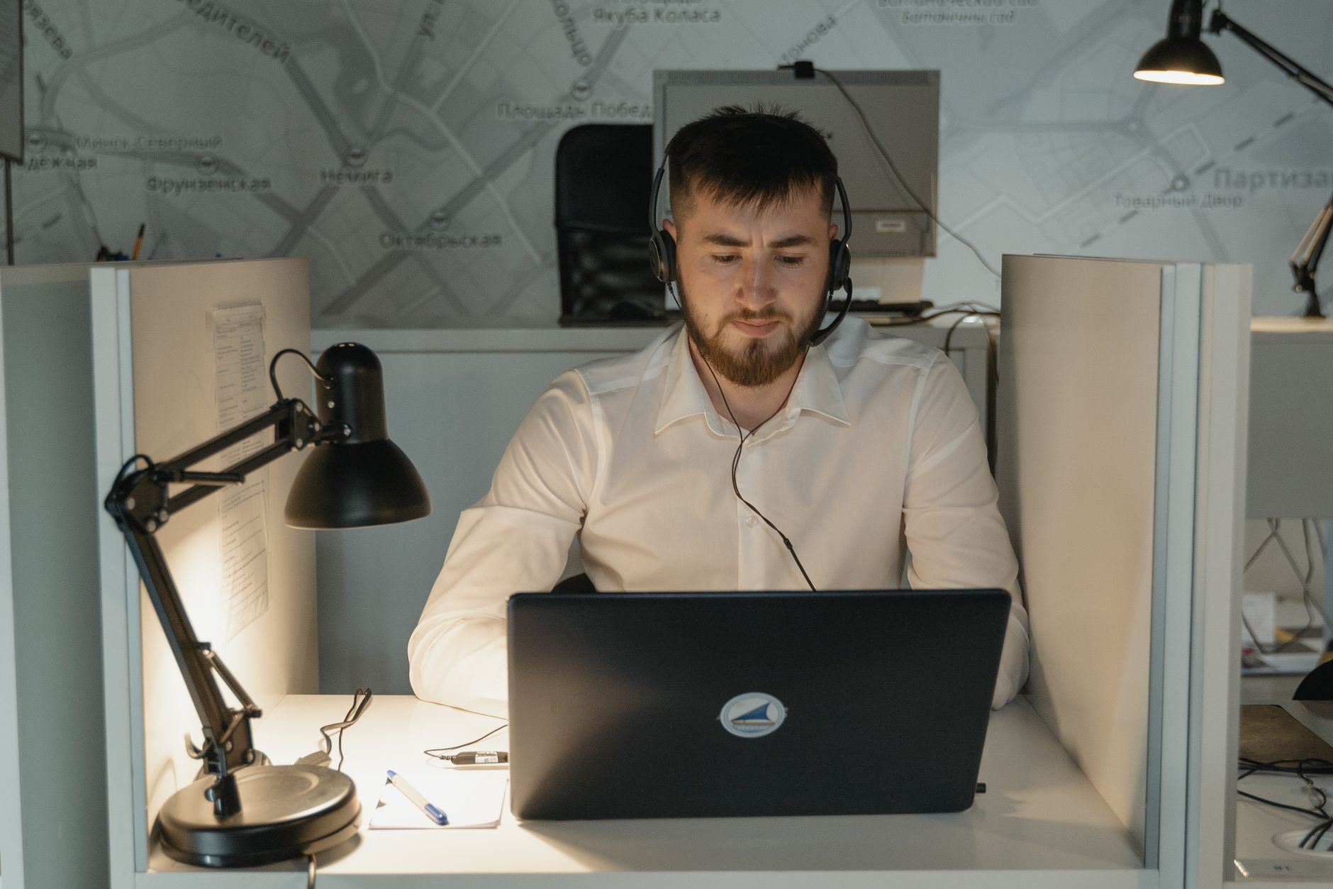 Support team answering contact inquiries by email
