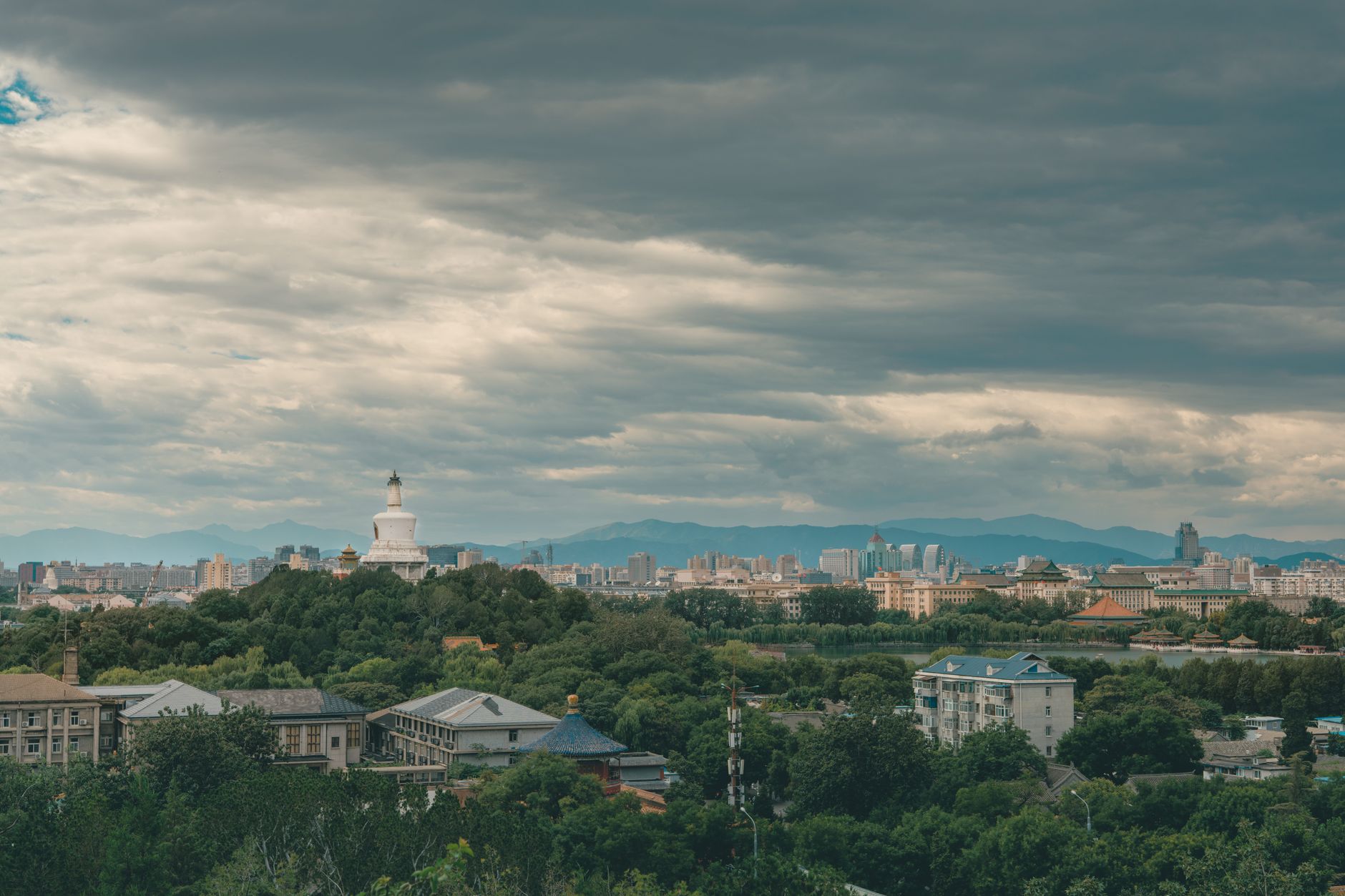 Beijing skyline, China, near the North China Plain seismic zone