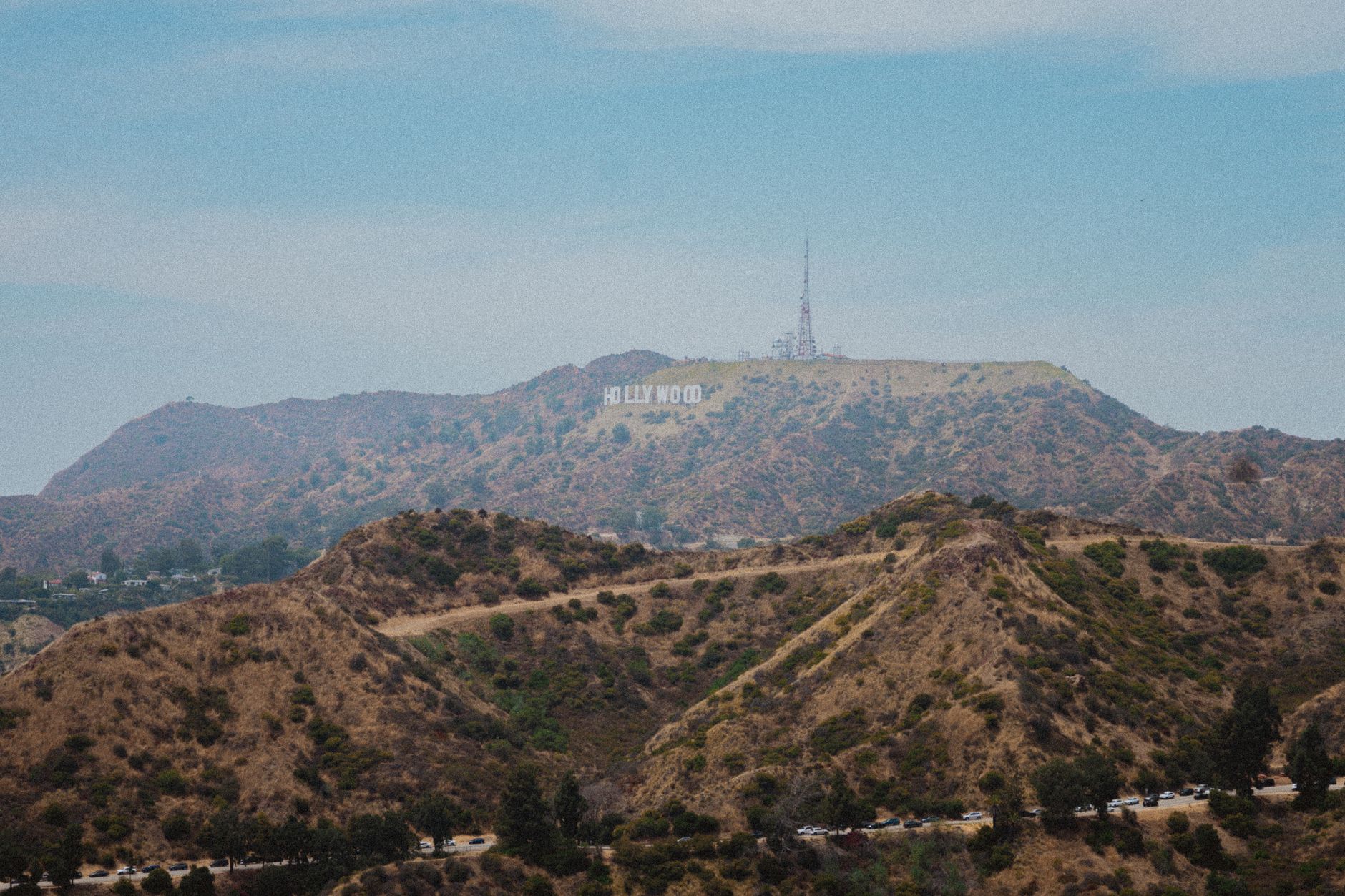 Colinas de Hollywood sobre Los Ángeles, una zona atravesada por varias fallas ciegas