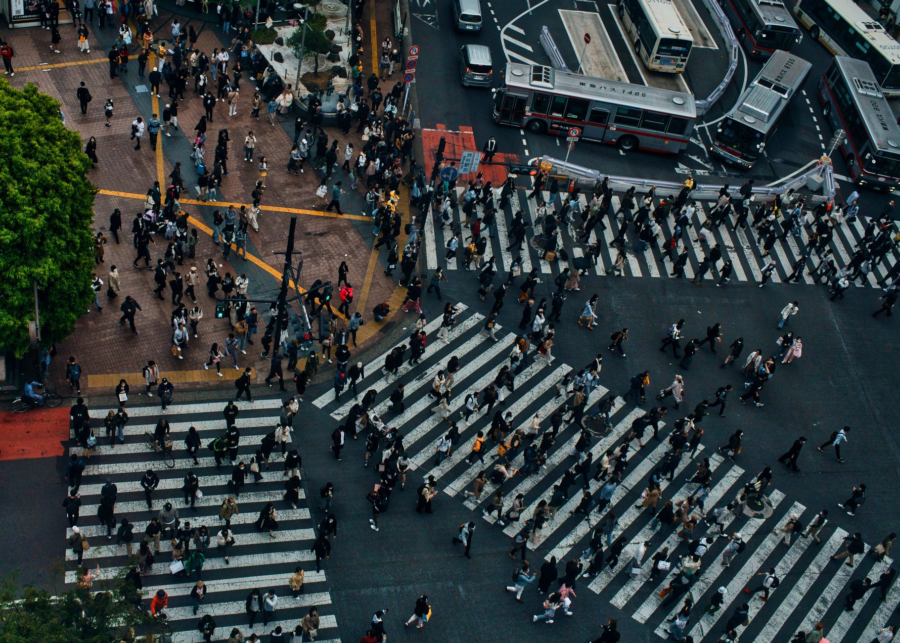 El cruce de Shibuya en Tokio, uno de los más transitados del mundo