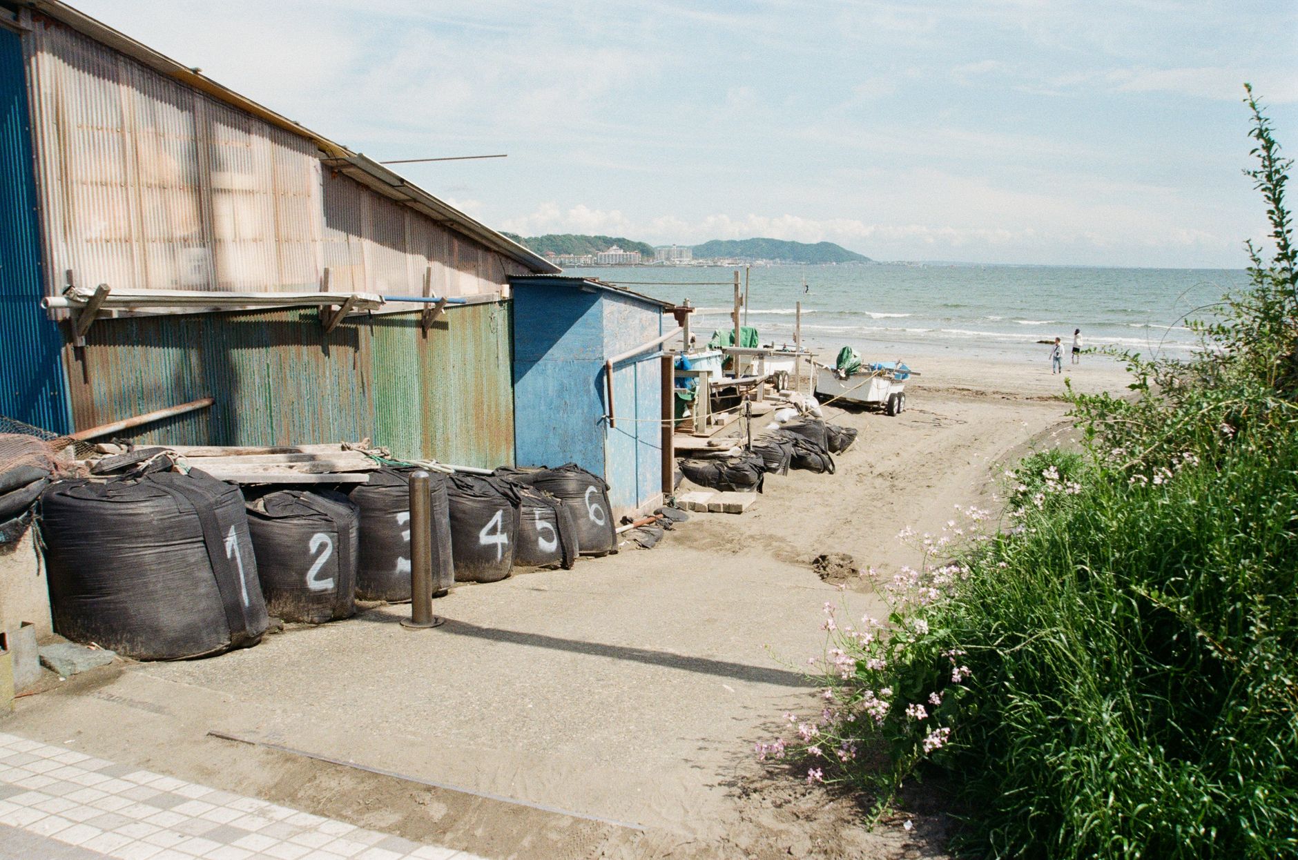 Costa de un pueblo pesquero en Shikoku, Japón, cerca de la región golpeada por el terremoto de Nankai de 1946