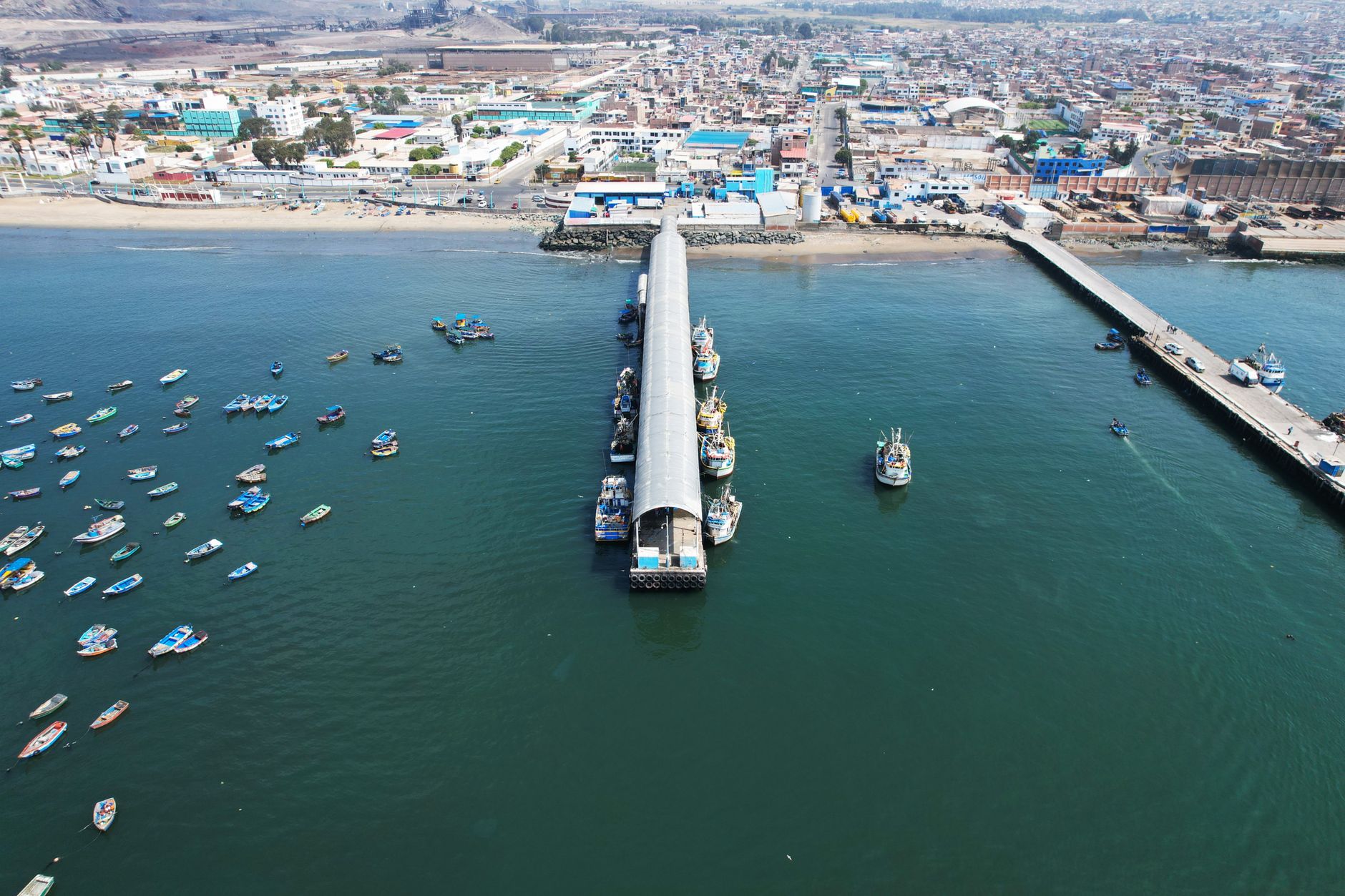 Pacific fishing town on the coast of southern Peru, the kind of low-lying settlement hit by the 2001 Camaná tsunami