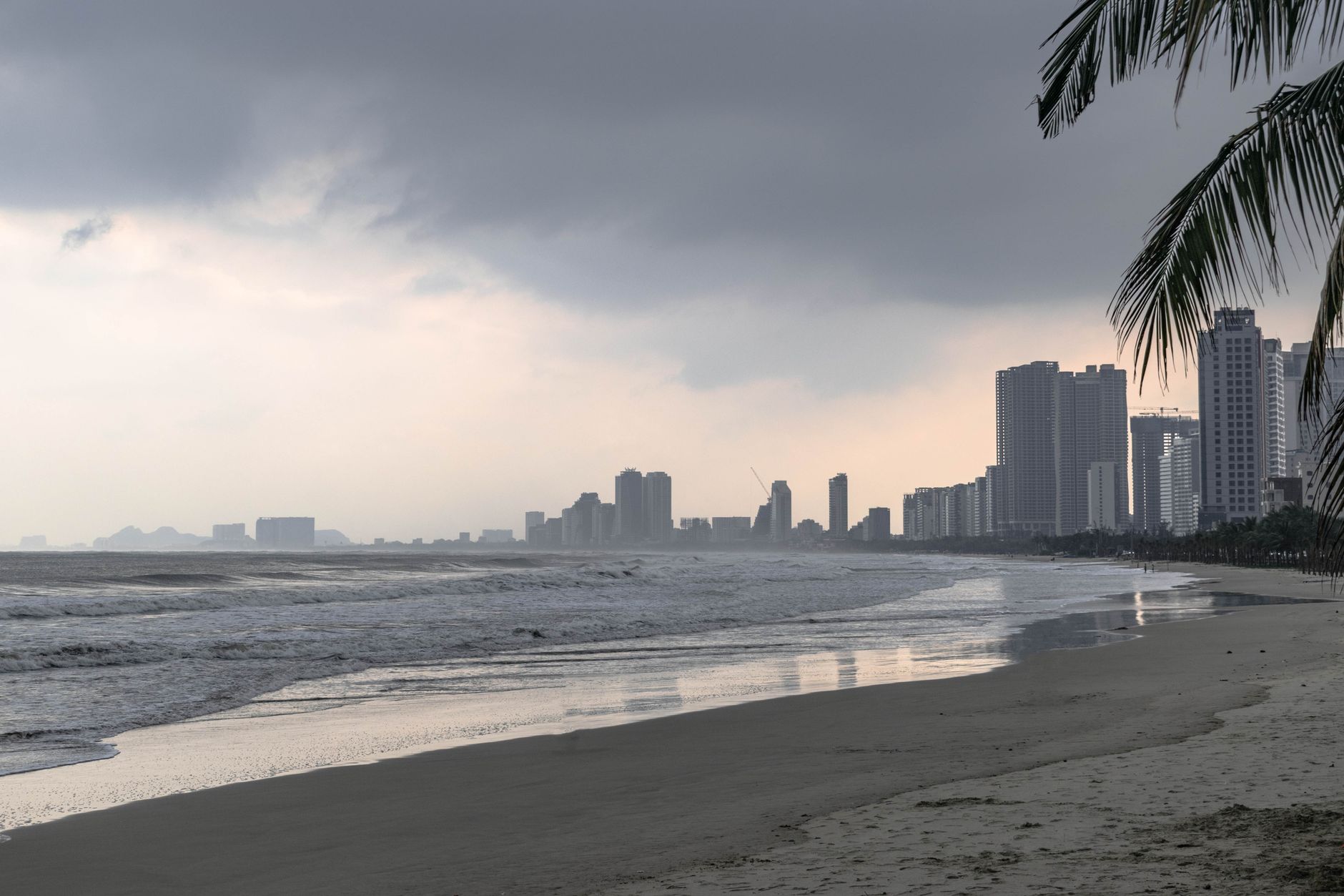 Tropical beach coastline in Southeast Asia, the kind of shoreline struck by the 2004 tsunami