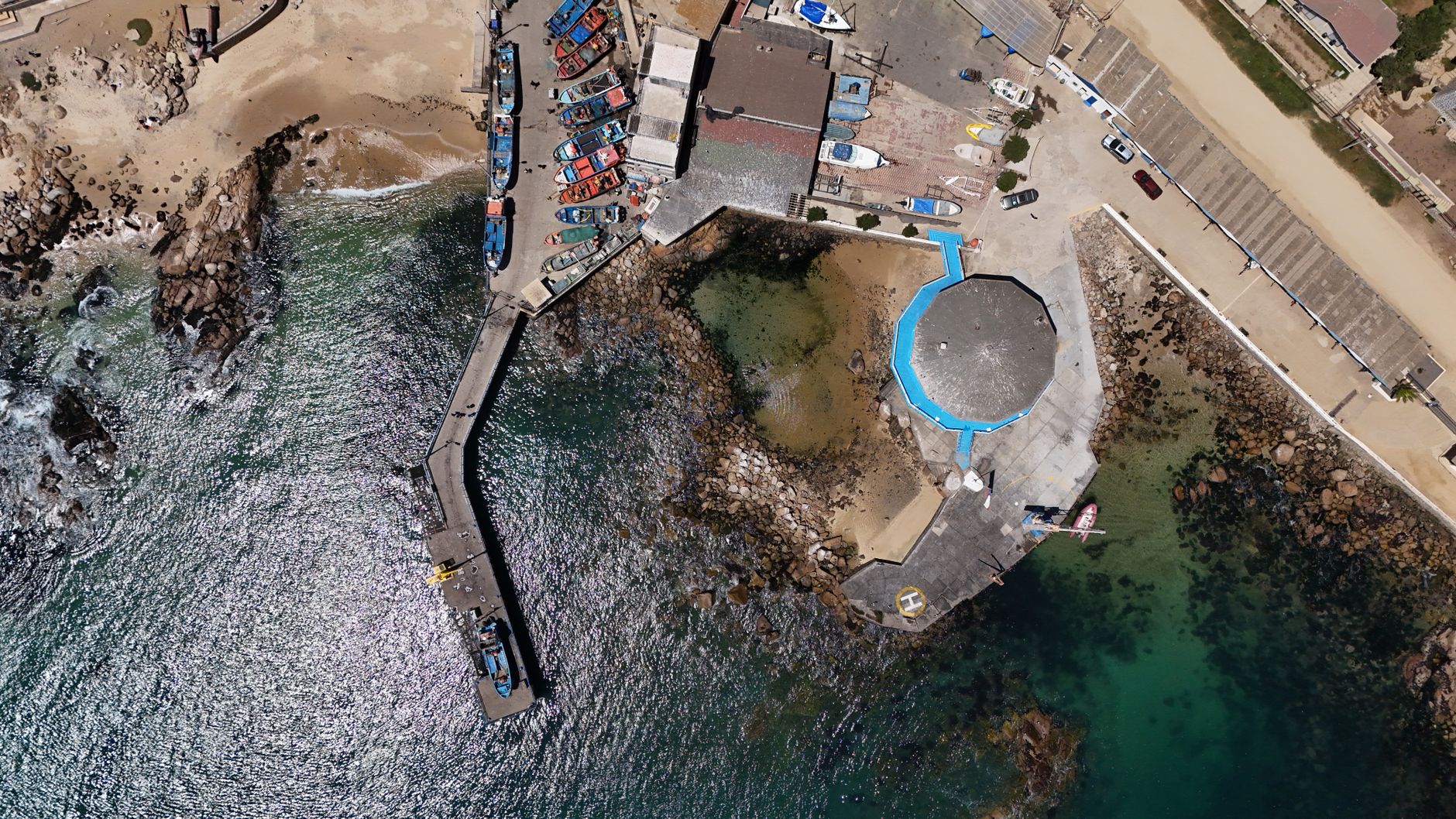 Fishing harbour on the Chilean coast, the kind of community devastated by the 1960 tsunami